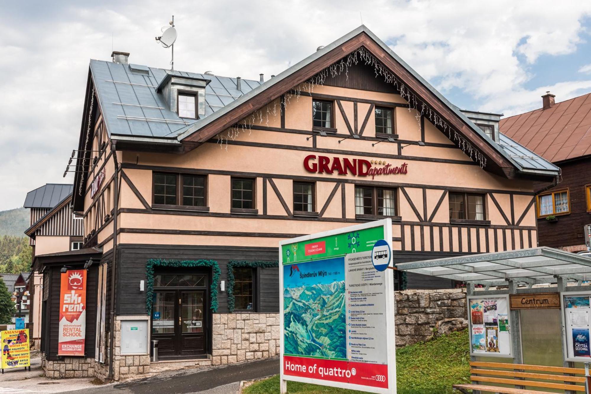 Grand Apartments Špindlerŭv Mlýn Dış mekan fotoğraf