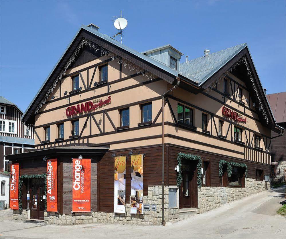 Grand Apartments Špindlerŭv Mlýn Dış mekan fotoğraf